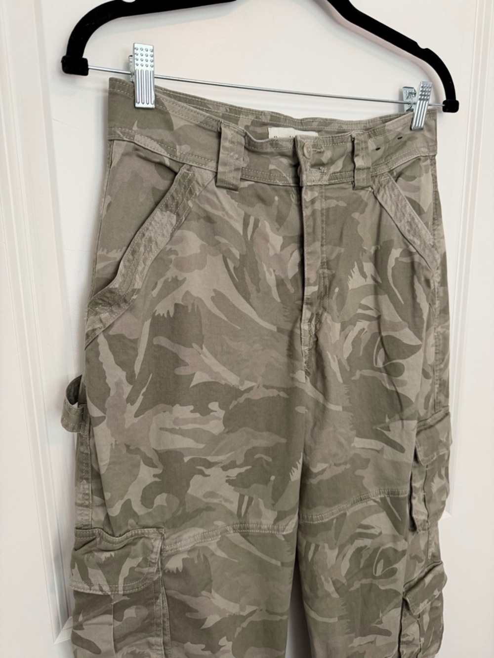 Abercrombie Camo Cargo Pants